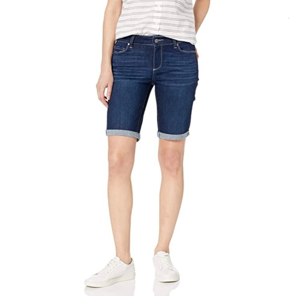 Paige Jax Knee Denim Shorts in Lorraine Size 26 NWT